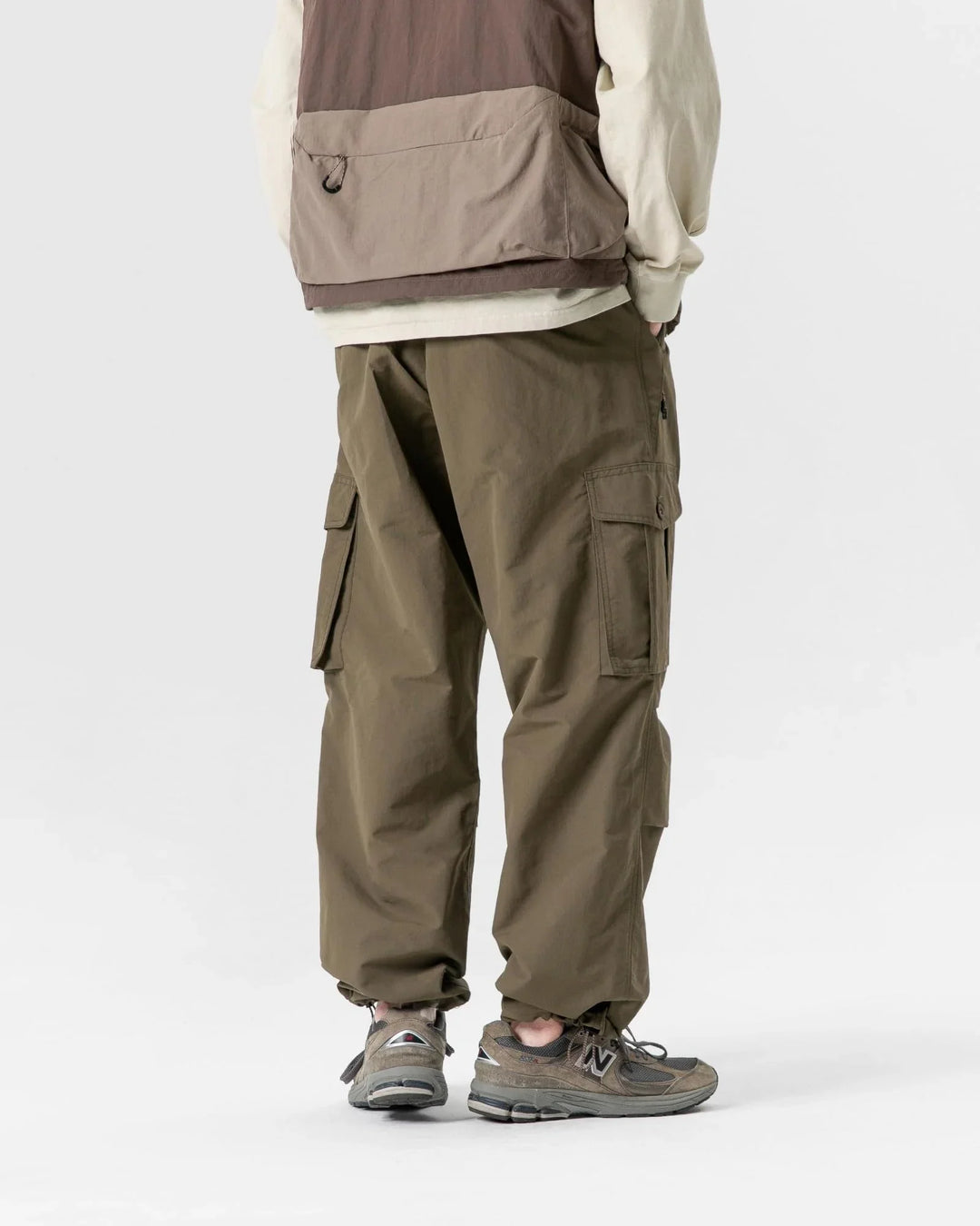 BLACKARMADA Unisex Parachute Cargo Pants ¨CQuick Dry Joggers Lightweight Waterproof Baggy Hiking & Work Pants for Men & Women