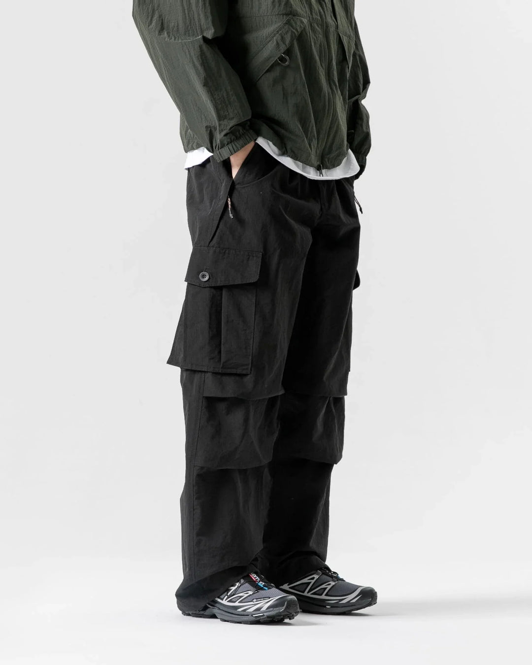 BLACKARMADA Unisex Parachute Cargo Pants ¨CQuick Dry Joggers Lightweight Waterproof Baggy Hiking & Work Pants for Men & Women