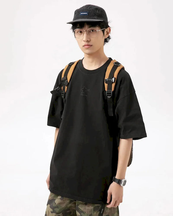 BLACKARMADA Unisex Oversized T-Shirt - 100% Cotton Breathable Tee with Retro Graphic, Casual Streetwear for Men and Women