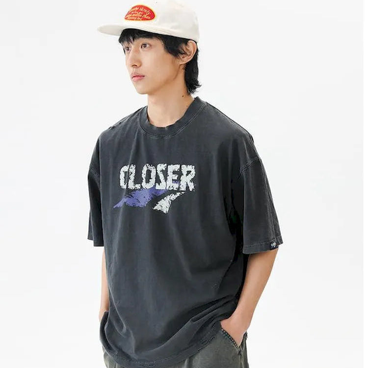 BLACKARMADA Unisex Vintage Graphic Oversized Tee - 100% Cotton Retro Streetwear for Everyday Wear