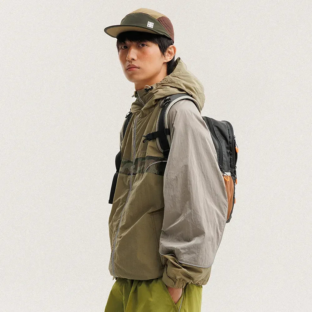 BLACKARMADA Lightweight Windbreaker Jacket – Waterproof Quick-Dry Outdoor Jacket
