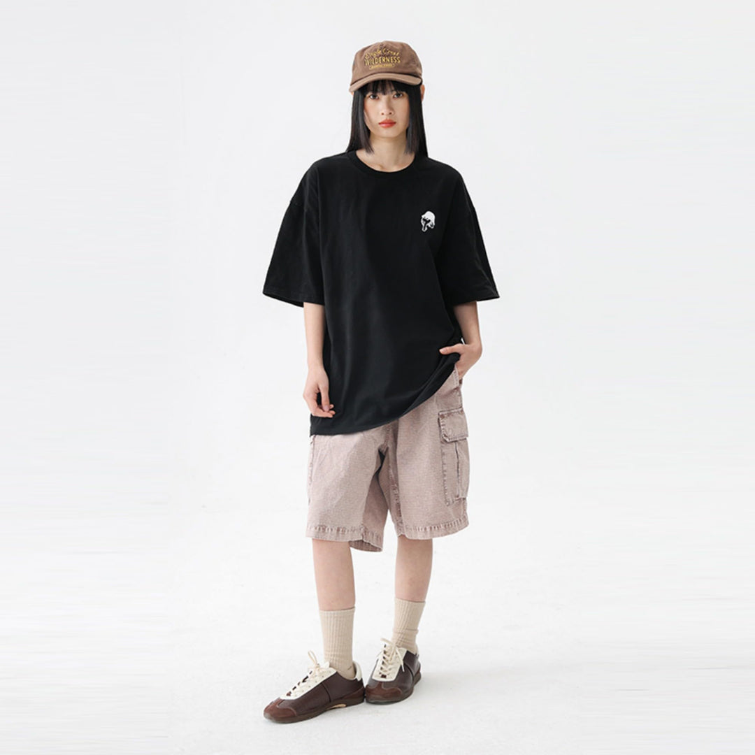 BLACKARMADA Unisex Graphic T-Shirt - Retro Hand Design, Lightweight & Breathable