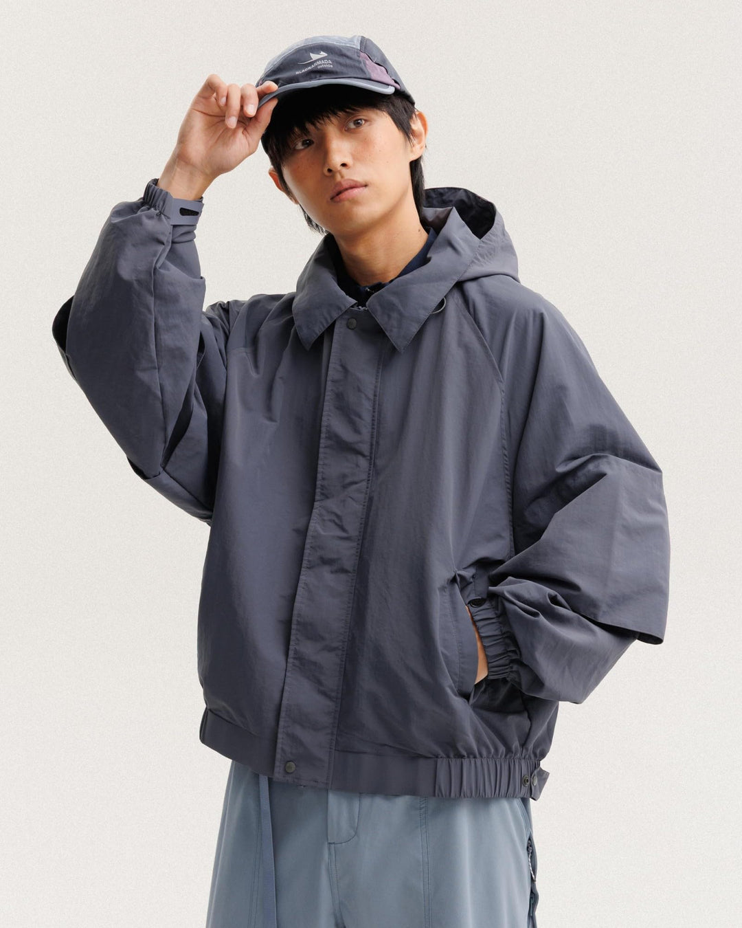 BLACKARMADA Outdoor Windproof Jacket – Unisex Lightweight, Hooded, Waterproof Hiking Jacket