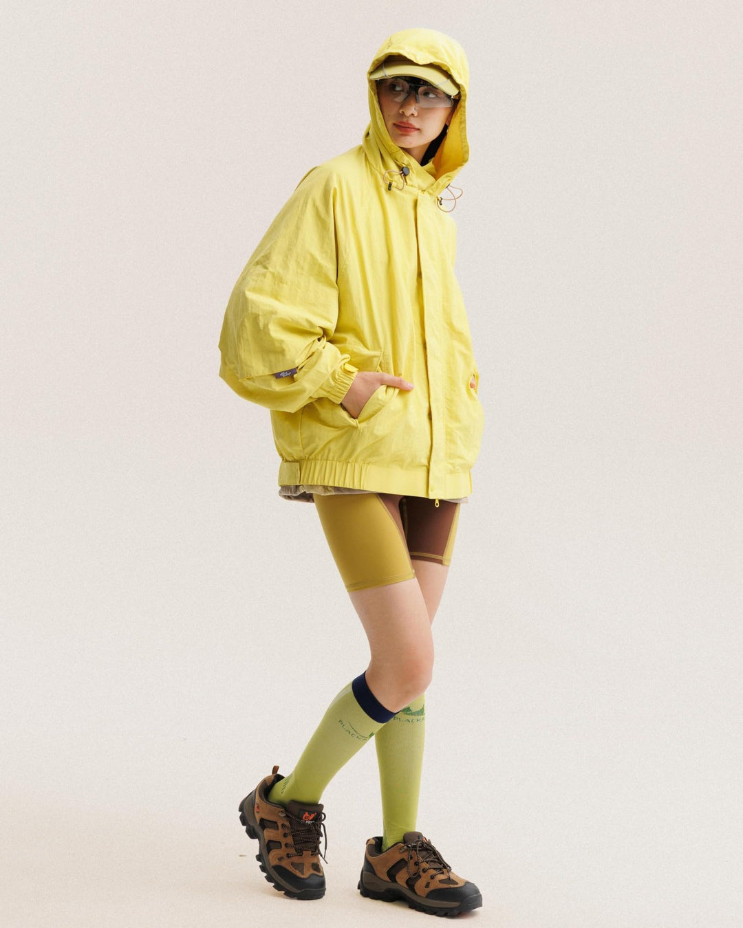 BLACKARMADA Outdoor Windproof Jacket – Unisex Lightweight, Hooded, Waterproof Hiking Jacket
