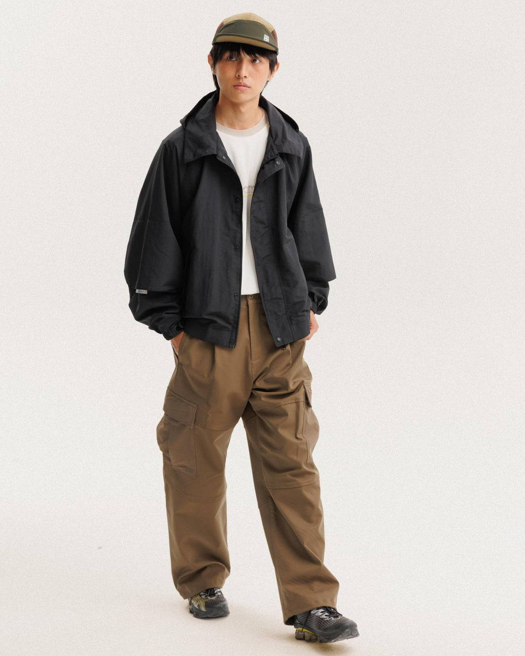 BLACKARMADA Outdoor Windproof Jacket – Unisex Lightweight, Hooded, Waterproof Hiking Jacket