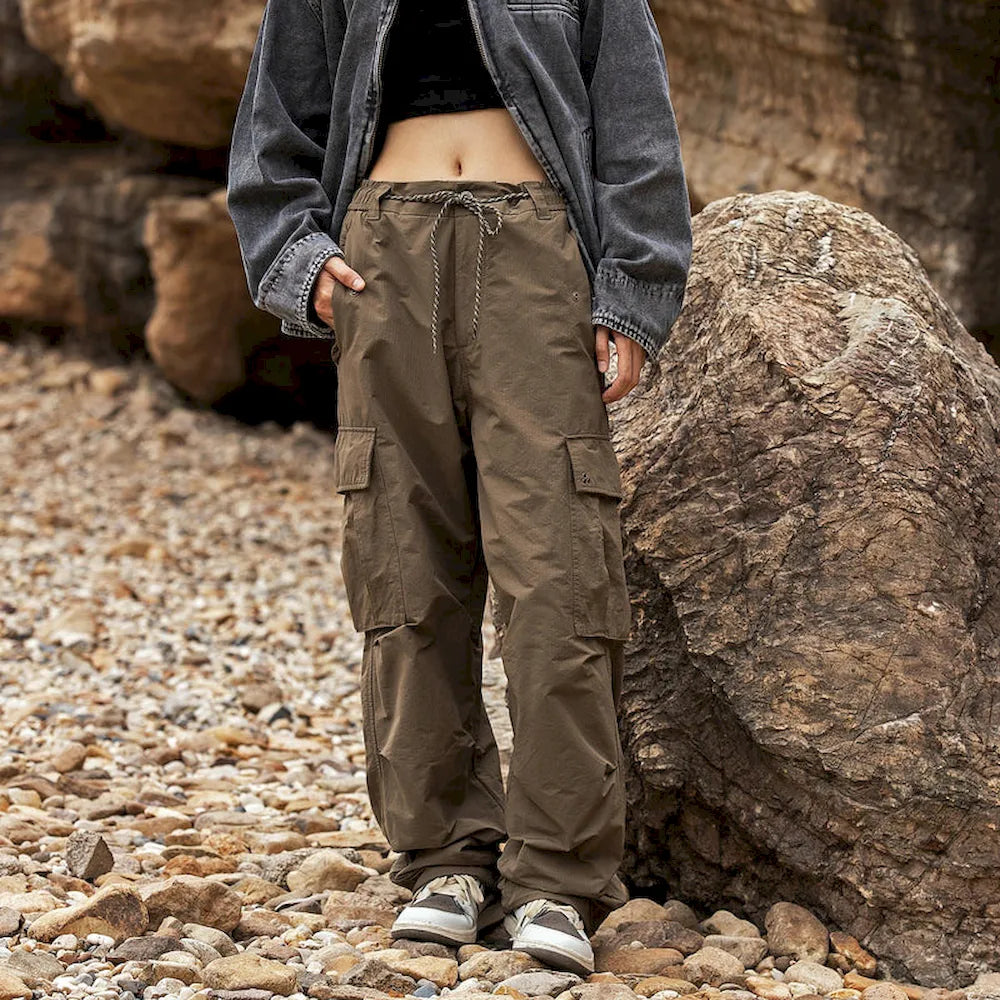 BLACKARMADA Unisex Baggy Parachute Cargo Pants – Lightweight, Wide Leg Work & Hiking