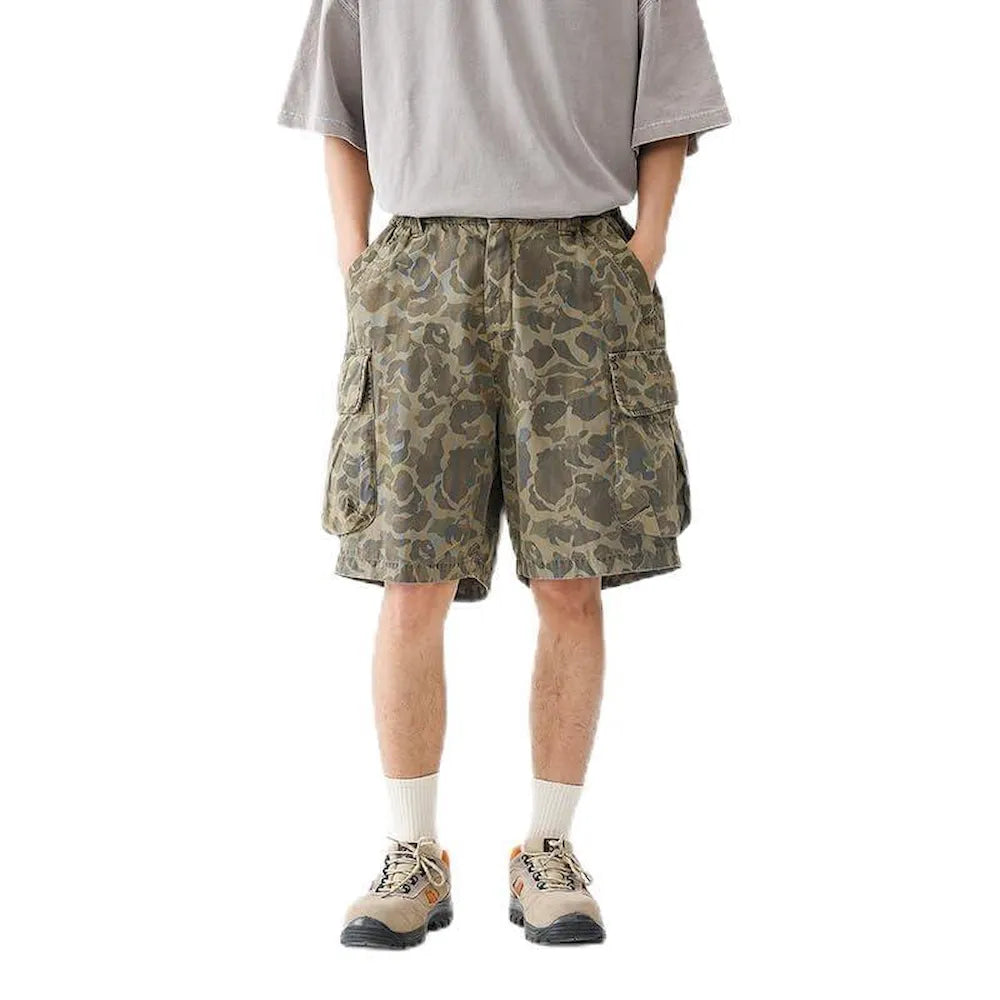 BLACKARMADA Unisex Camo Cargo Oversized Shorts – Multi-Pocket Baggy Outdoor Work Shorts