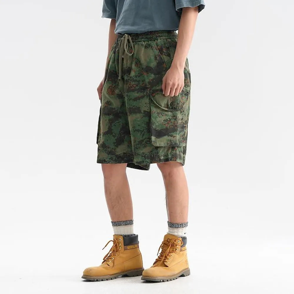 BLACKARMADA Unisex Oversized Camo Cargo Shorts – Streetwear for Men & Women