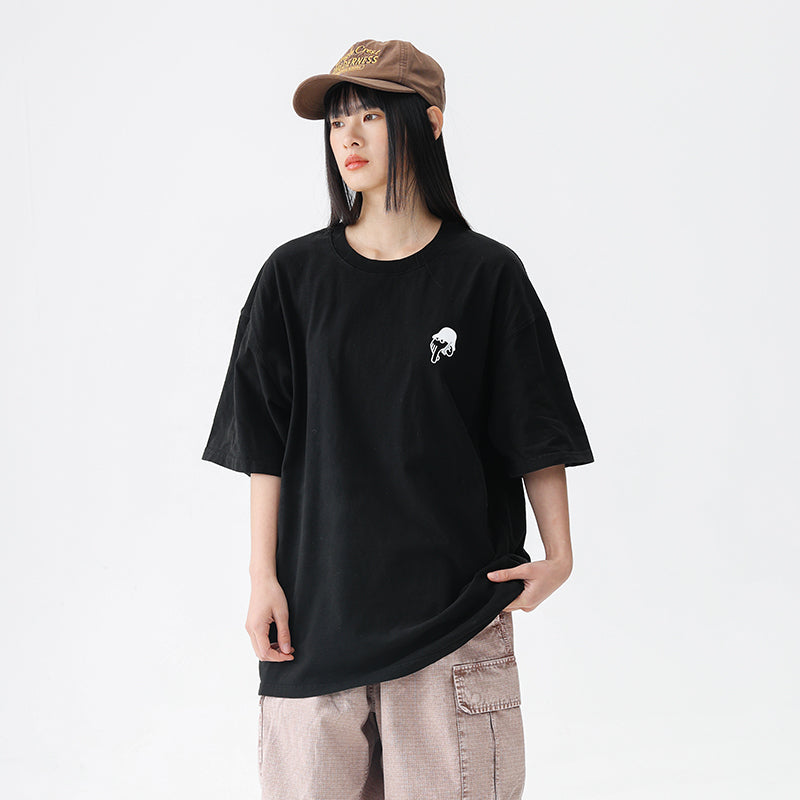 BLACKARMADA Unisex Graphic T-Shirt - Retro Hand Design, Lightweight & Breathable